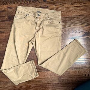 American Eagle Outfitters Extreme Flex light brown denim 36 x 30